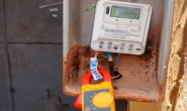 Lava-jato e comércios são autuados por furto de energia no Centro de Aju